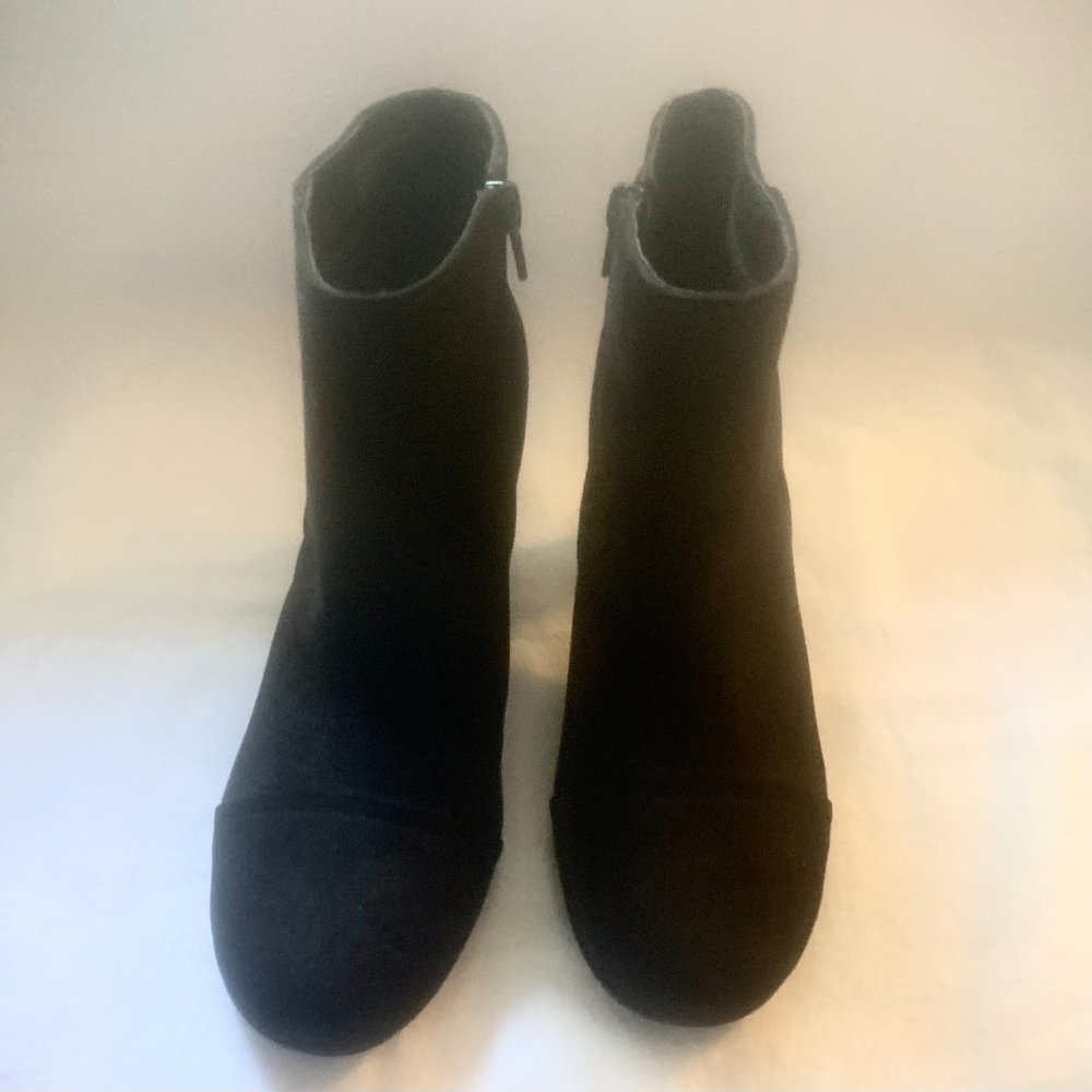 Aerosoles Heelrest Ankle Height Boots/Suede Black Size 7 1/2M - Picture 4 of 8